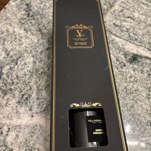 Vila Hermanos Scented Reed Diffuser 16.9 Oz Honey Pomander Room Fragrance Spain